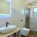 Lanca Tatil Evi *