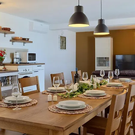 Holiday home Lanca Orbanici